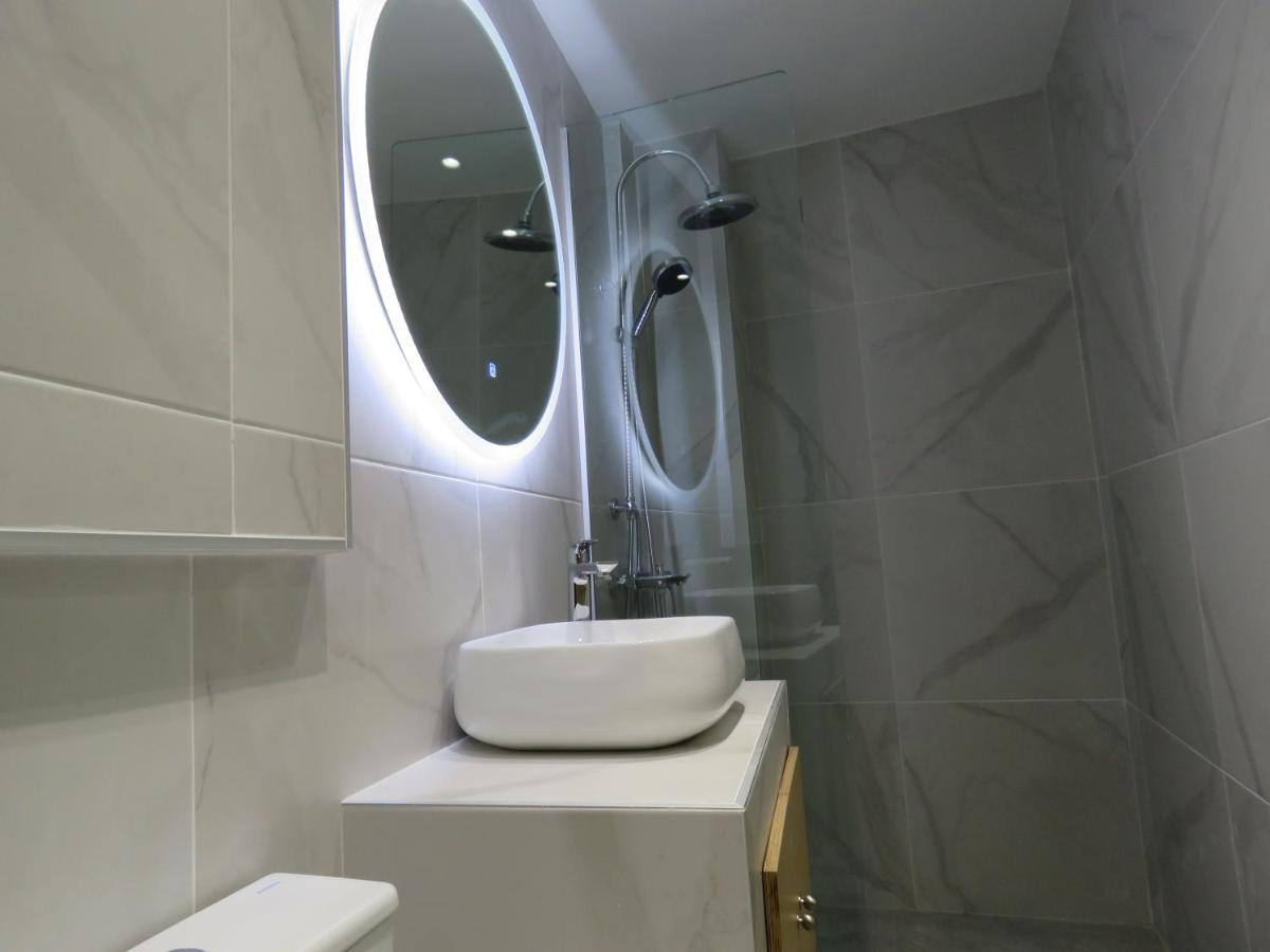 Eros Welcome Stay Downtown Studio - Explore Center By Foot - Close To Helexpo & University Szaloniki Kültér fotó